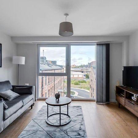 Spacious 1 Bedroom Apartment in a Converted Mill Leeds  Exterior foto