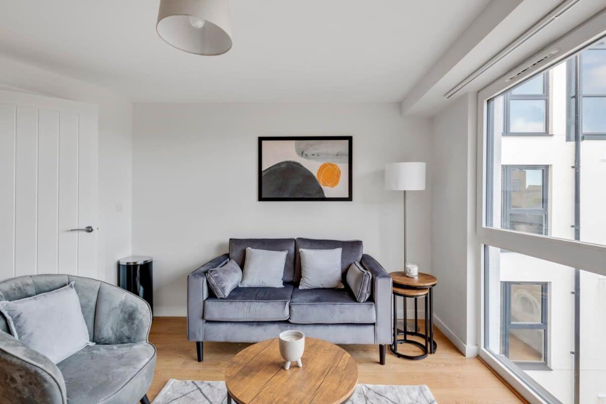 Spacious 1 Bedroom Apartment in a Converted Mill Leeds  Exterior foto